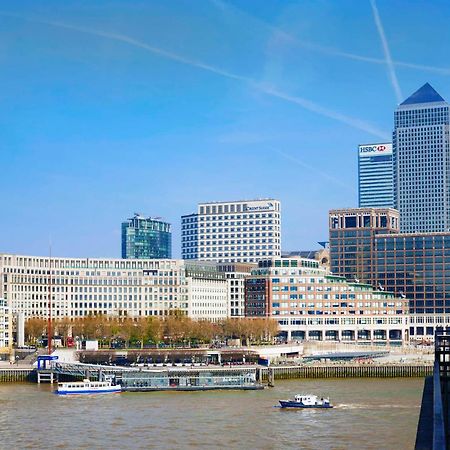 Doubletree By Hilton London - Docklands Riverside Экстерьер фото